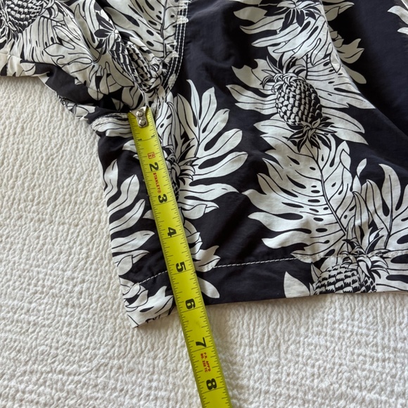 Tommy Bahama Relax swim shorts bathing suit trunks lined floral tropical Size XL - Picture 8 of 15